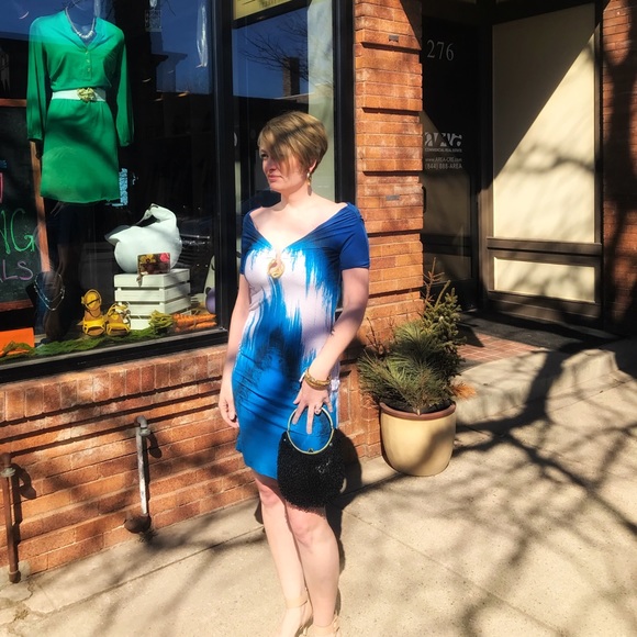 Meet your Posher, Cari - Picture 3 of 3